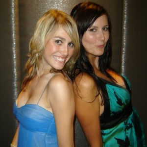 Meet your Posher, Eve